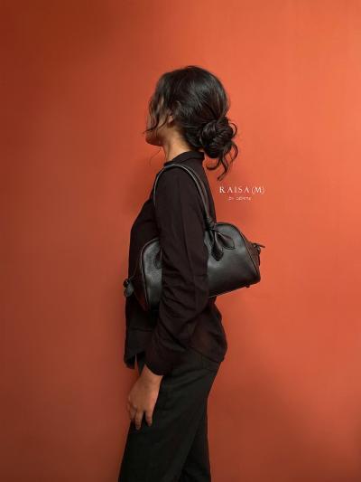Raisa M Hitam