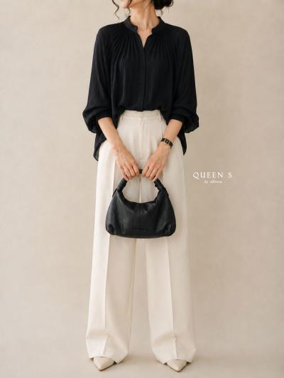 Queen Small Hitam